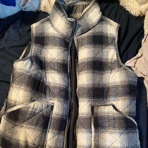 Cute puffer vest!